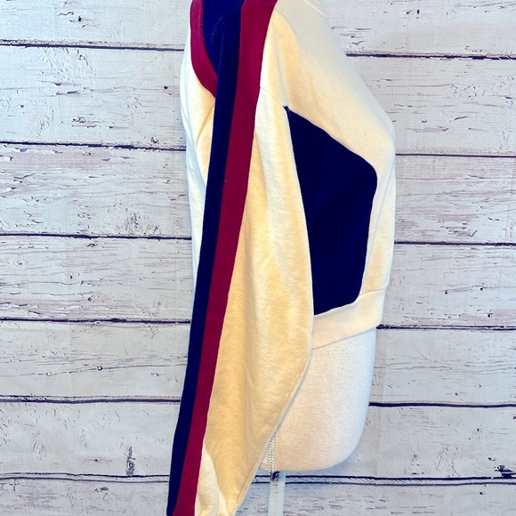 FOREVER 21 Cropped Crewneck Sweatshirt Colorblock-Small - Picture 2 of 3